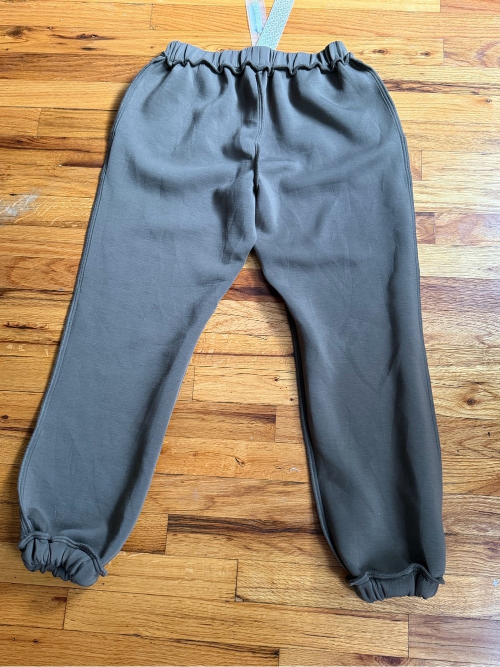 Devon Windsor Raleigh Olive Sweatpants – Size Small – New - Picture 8 of 16